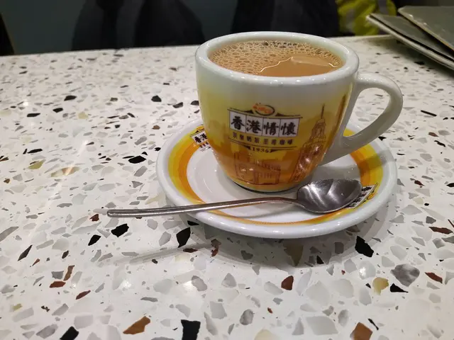 懷疑水吧以為茶走=奶茶走甜