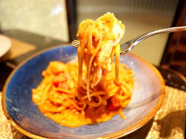 波士頓龍蝦扁意粉伴龍蝦汁