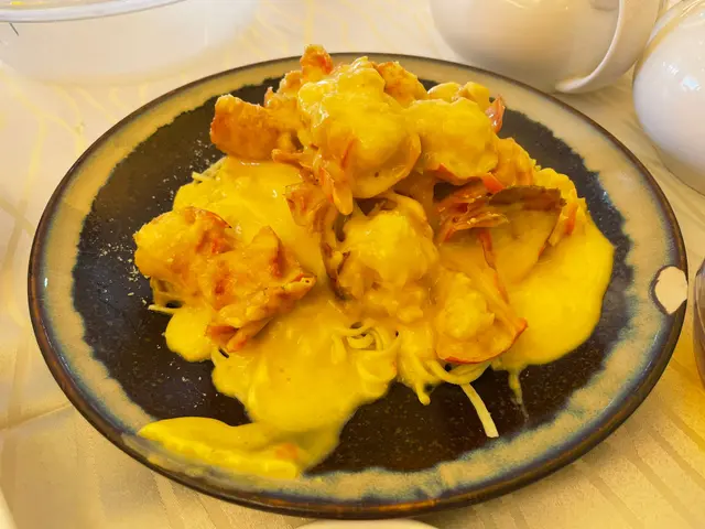 特濃芝士焗龍蝦伊麵底