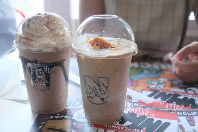 Banana Chocolate Milkshake & Salted Caramel Coffee