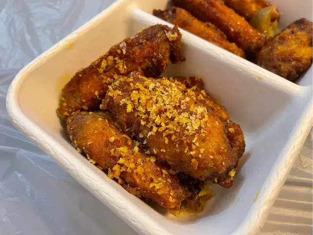 港式避風塘蒜香雞翼