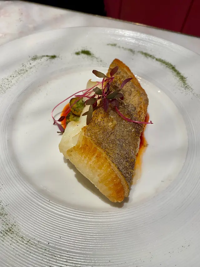 主菜香烤比目魚