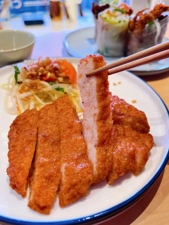 自家製手打鮮蝦餅