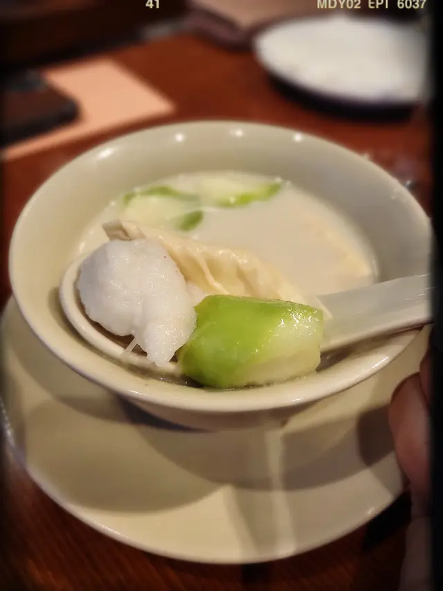 鮮腐竹龍躉斑片勝瓜魚湯（$120/位）