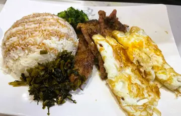 双蛋猪扒饭