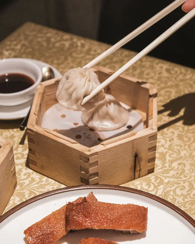 灌湯豚肉小籠包