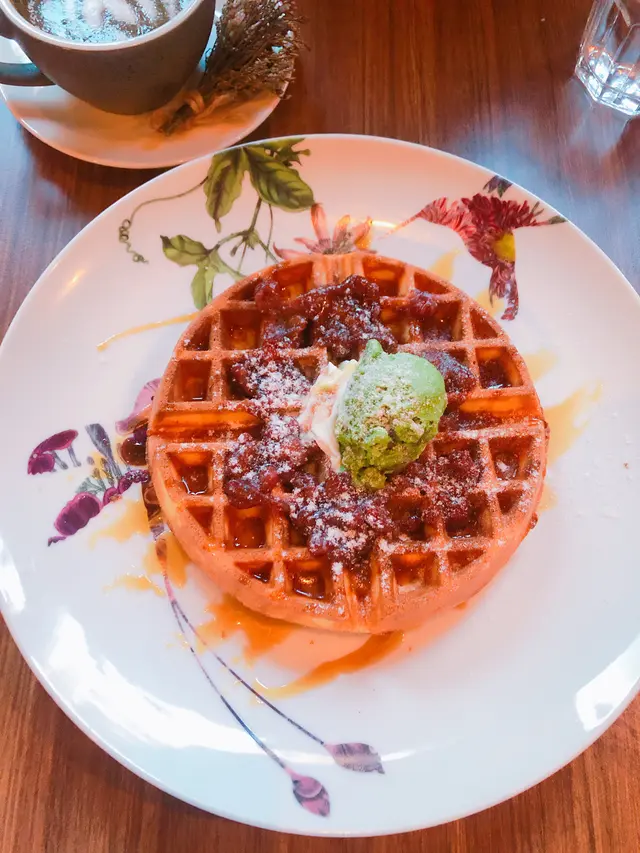 宇治抺茶· 紅豆· 自家窩夫