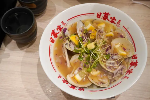 葡式檸檬蜆貝拉麵