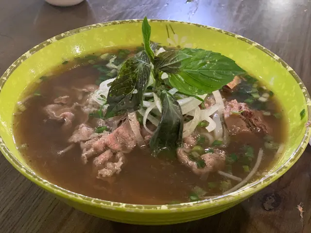 生熟牛肉湯粉