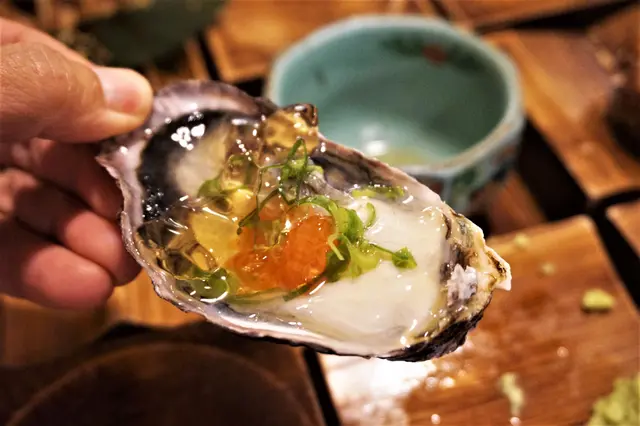 牡蠣刺身配土佐酢啫喱