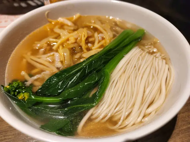 青菜煨麵