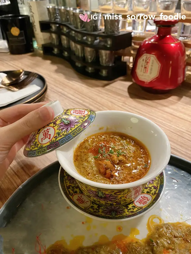 生拆蟹粉拌北京拉麵