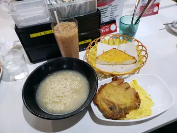 (香煎豬扒)煮個麵你食餐