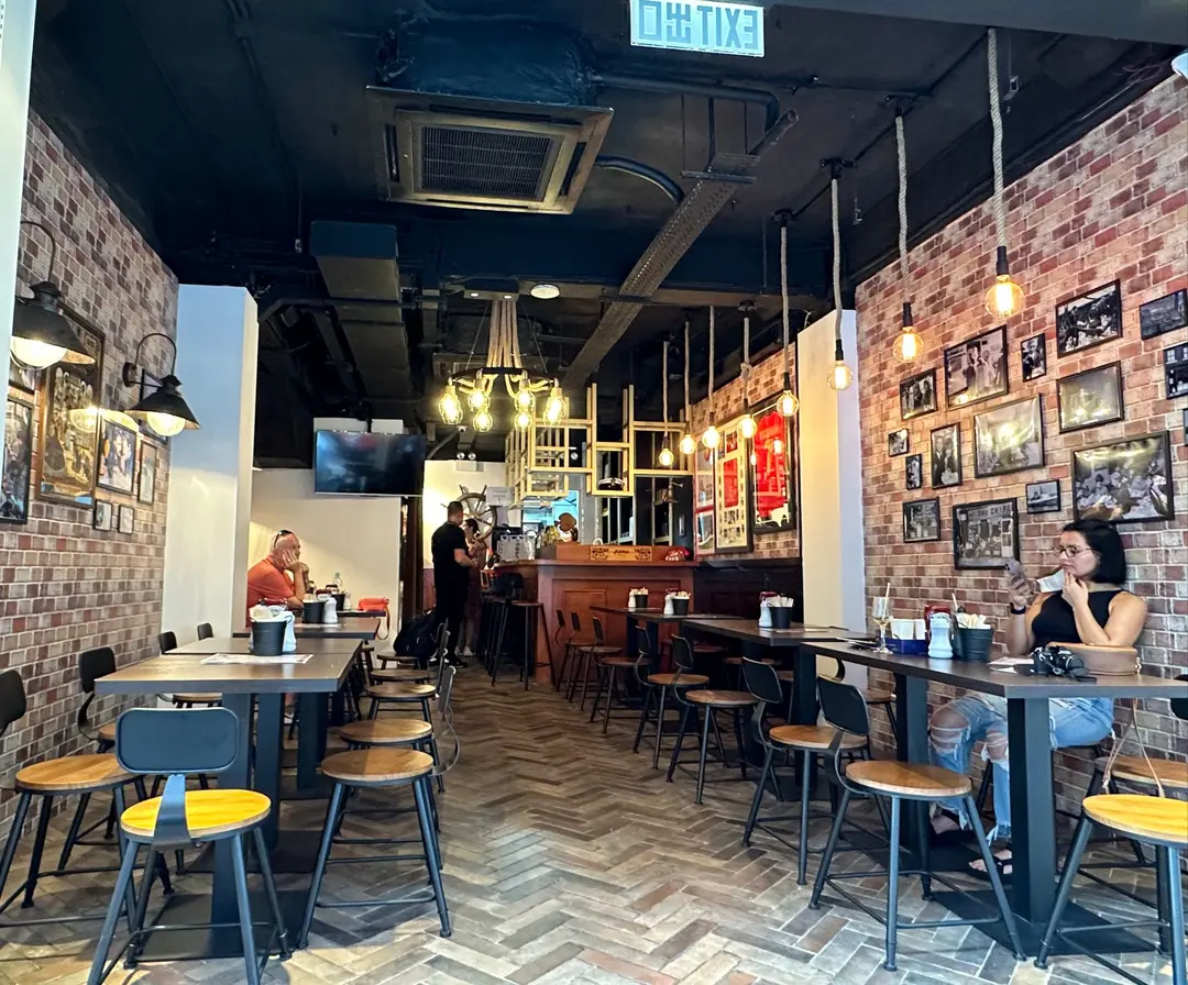 The Chippy (耀華街)