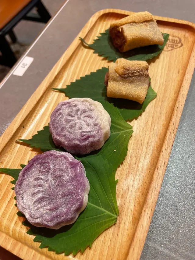 慶祝新開灣仔分店送的甜品