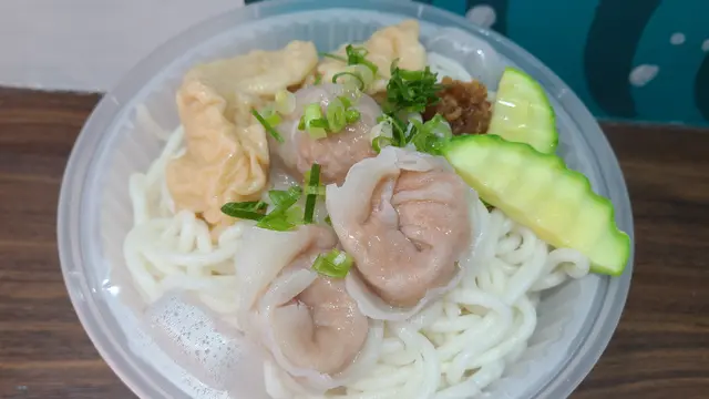 羅定魚腐+魚皮餃魚湯麵