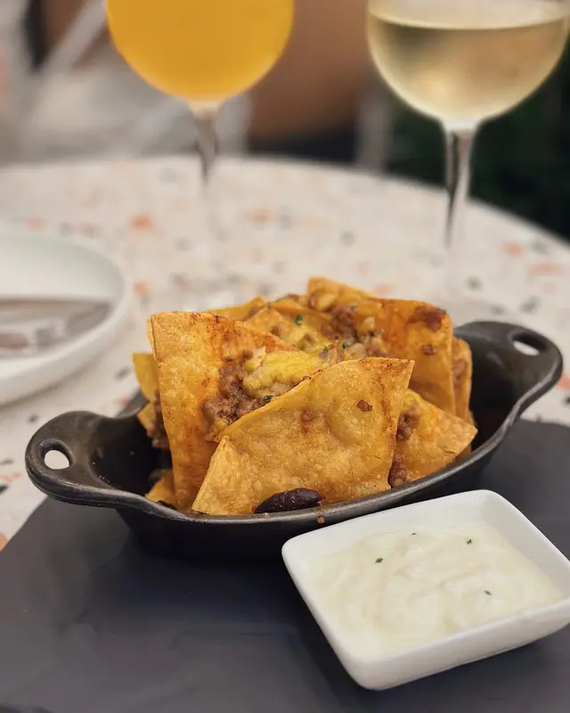 Nacho with Chilli con Carne
