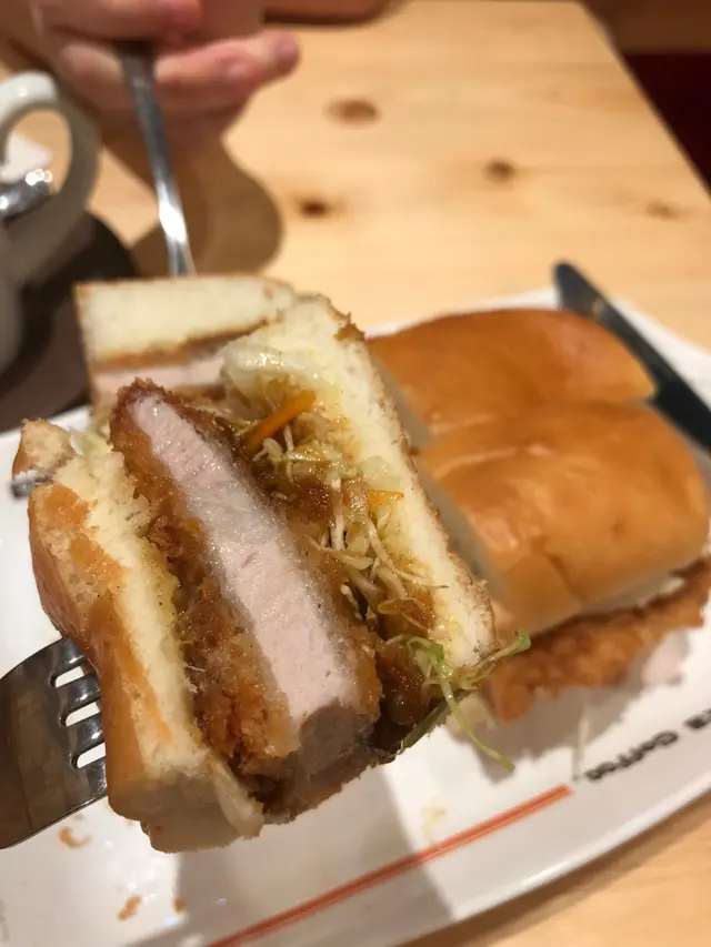 香辣炸豬扒方堡