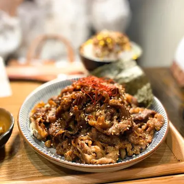極上燒牛肉定食