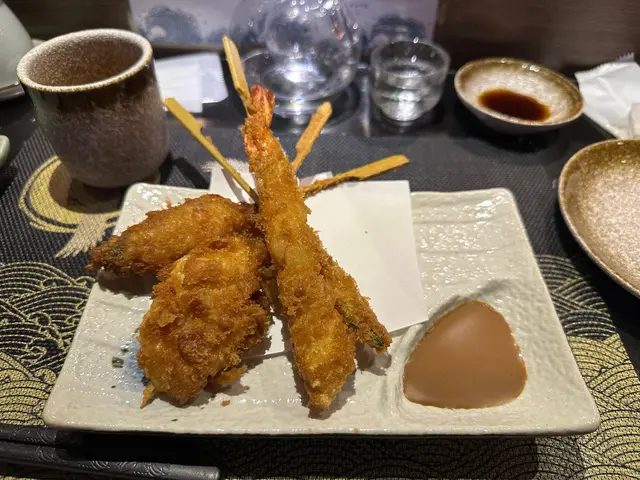 不過不失 , 調味醬汁太酸