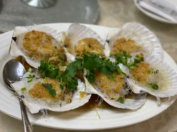 蒜蓉粉絲蒸扇貝