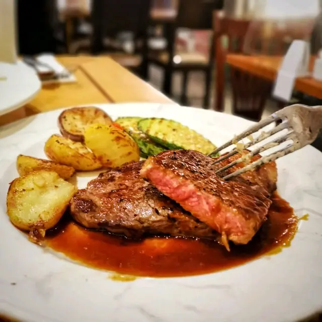 炭燒美國安格斯肉眼牛扒