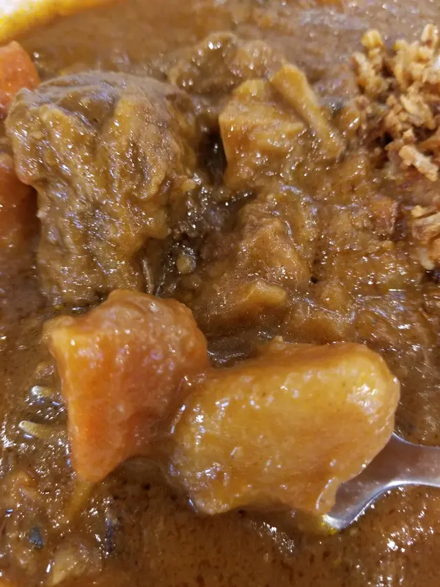 濃香牛肉野菌咖喱飯