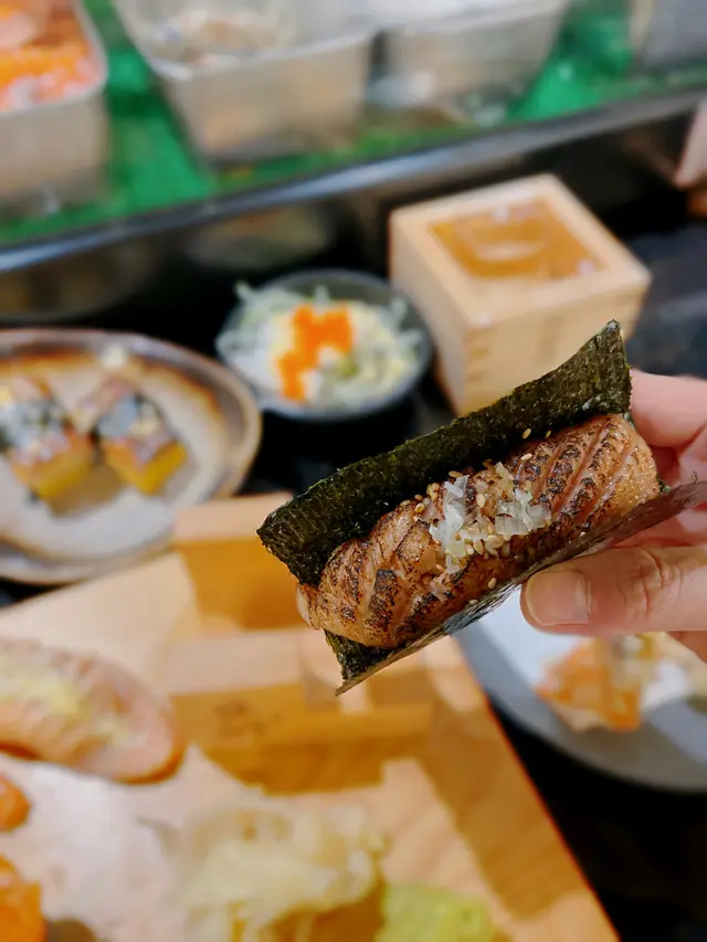 火炙大吞拿魚腩海苔壽司