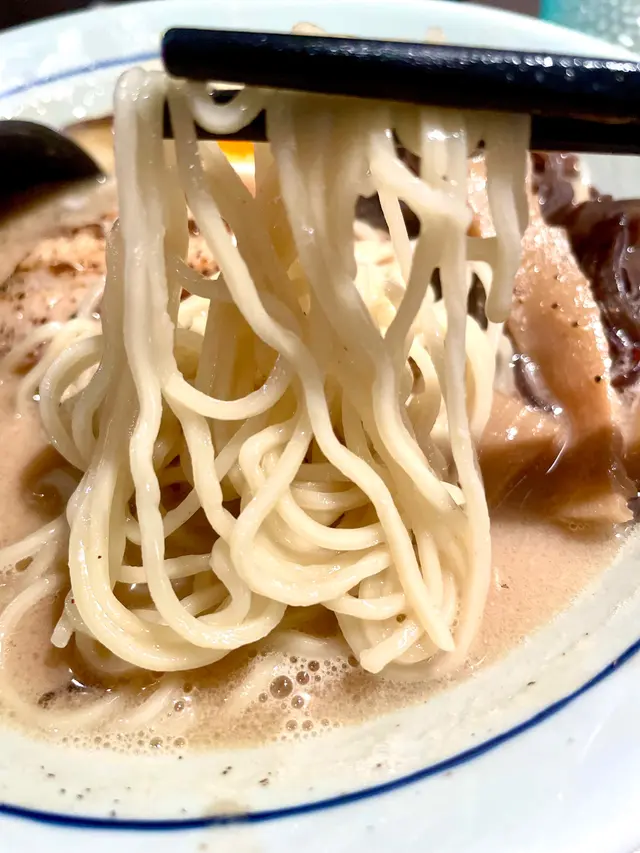 硬度適中，吸湯汁