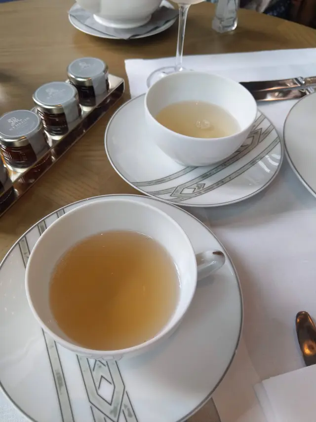 Oriental Beauty、Osmanthus Oolong