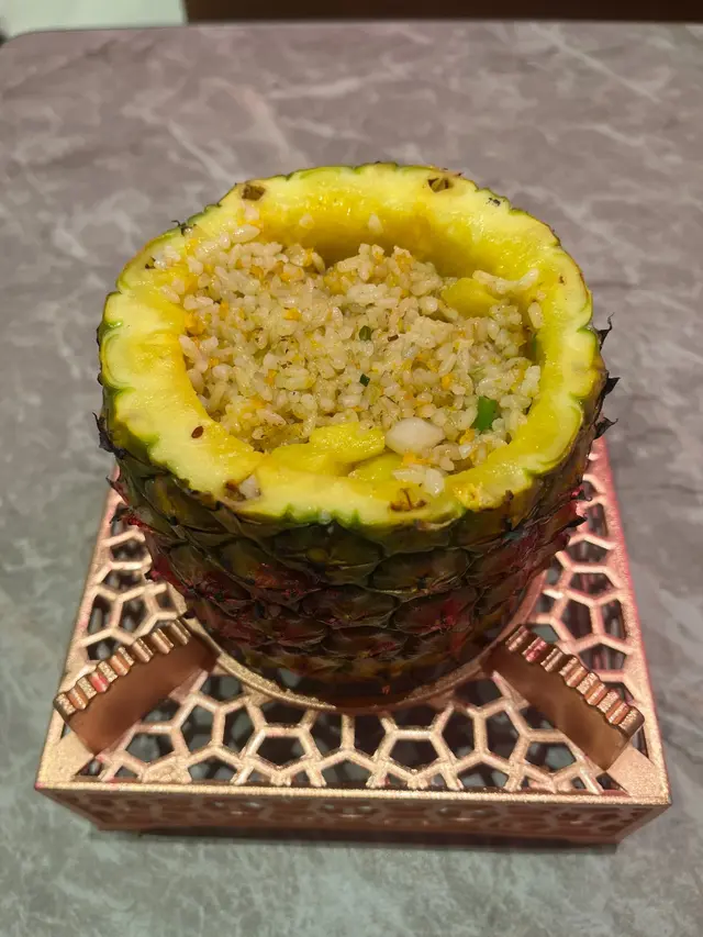 火焰菠蘿炒飯