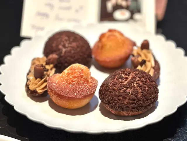 Petit Fours