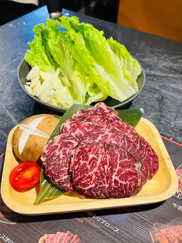 封門柳 跟 蒜片,生菜