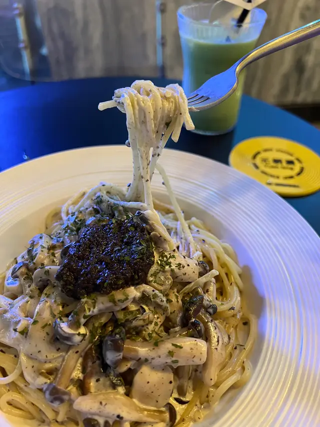 +852黑松露野菌什菇意粉