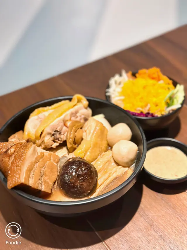 KIN 獨享滋味盆菜套餐