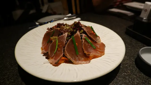 薄燒鰹魚沙律