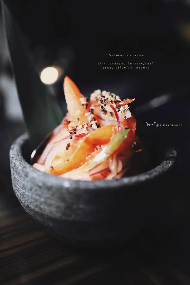 Salmon ceviche