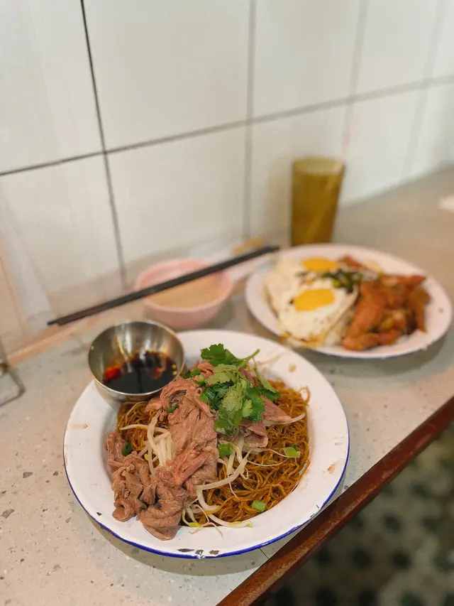 極品封門柳豬油撈麵