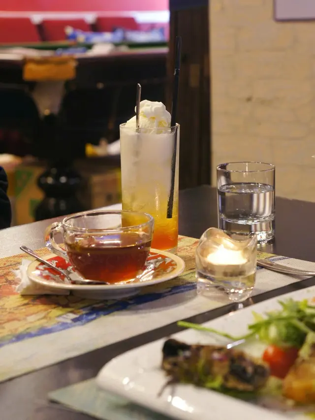 玫瑰三高茶、水蜜威尼斯 (加$28)