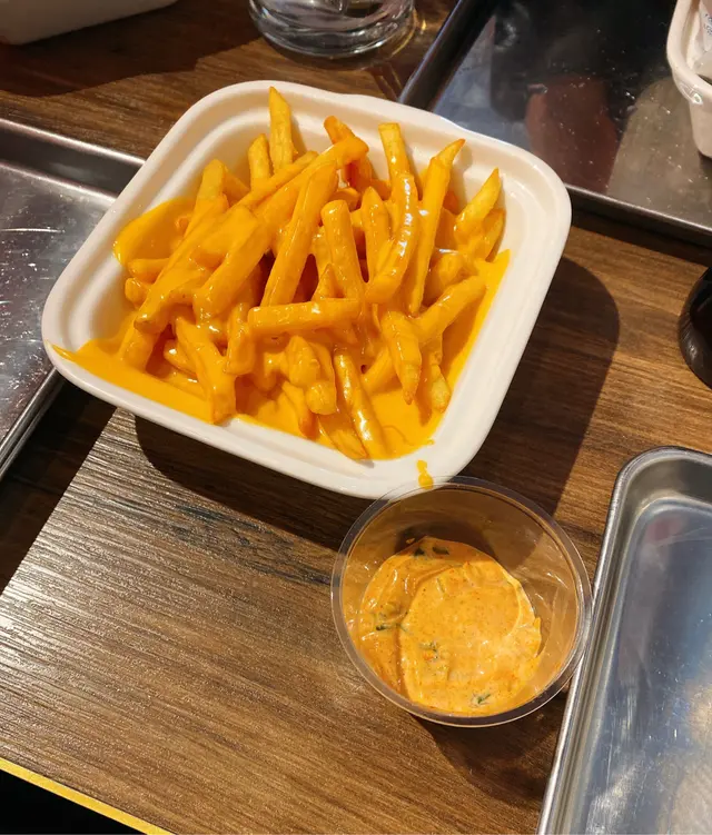 Cheese  fries