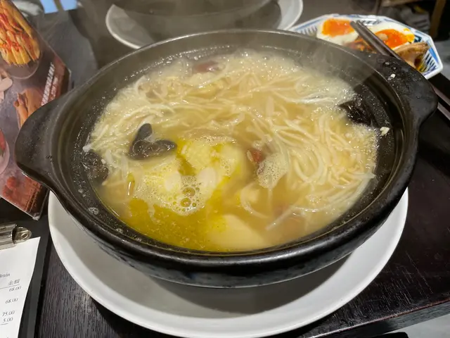 砂鍋醉雞湯