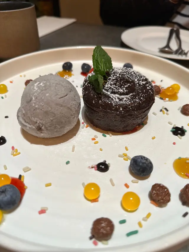 流心唔流,黑芝麻雪糕無咩芝麻味