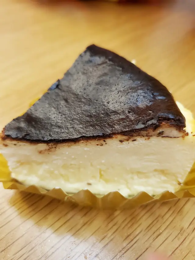 Basque Burnt Cheesecake