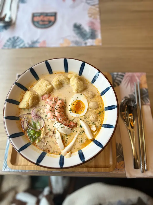 新加坡喇沙米線