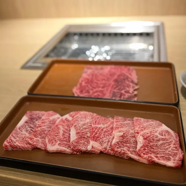 A4和牛100g +封門柳100g