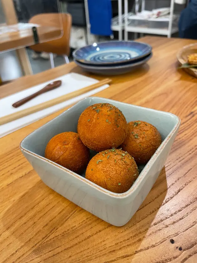 炸香芋蕃薯波波