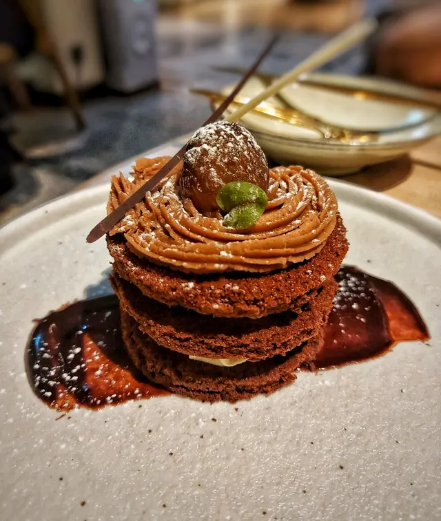 奶油栗子蓉朱古力戚風蛋糕