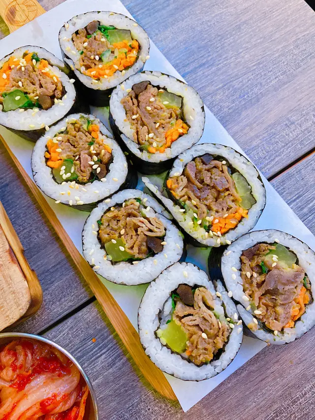 牛肉雜菜特式手卷