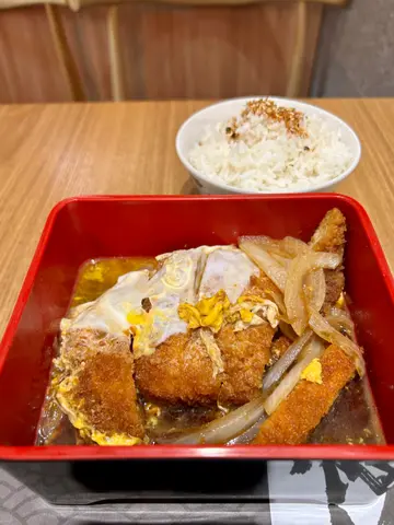 滑蛋豬扒飯