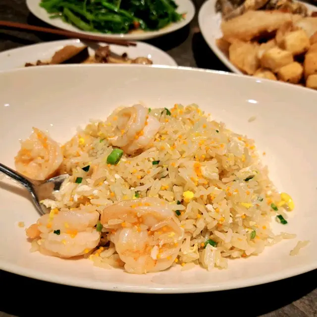 蝦味魚子蝦球炒飯